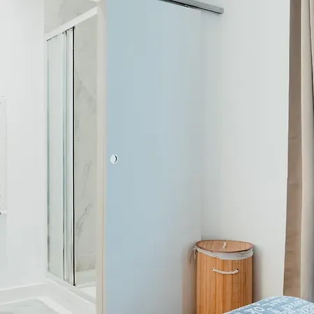 Le Quai 01 Апартаменты