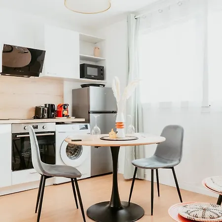 Апартаменты Le Quai 01 Гавр